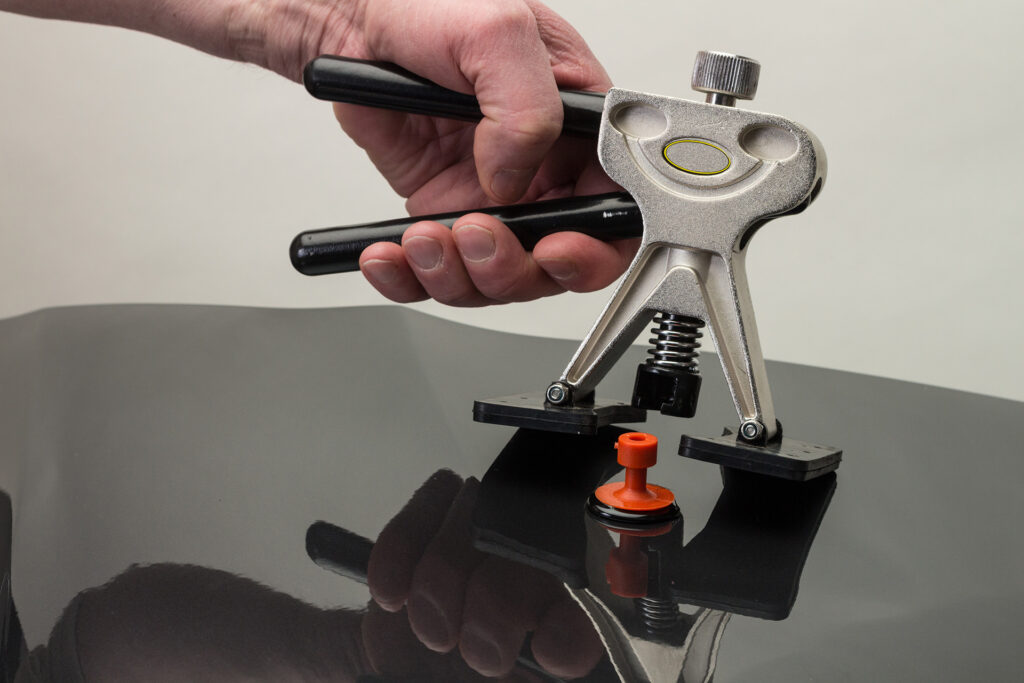 Akademie Delle und Lack